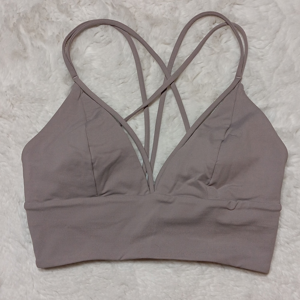 Lululemon pushing limits strappy back sports bra womens sz 4